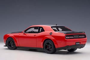 DODGE CHALLENGER DEMON SRT RED/SATIN BLACK GRAPHIC PACKAGE — фото 2