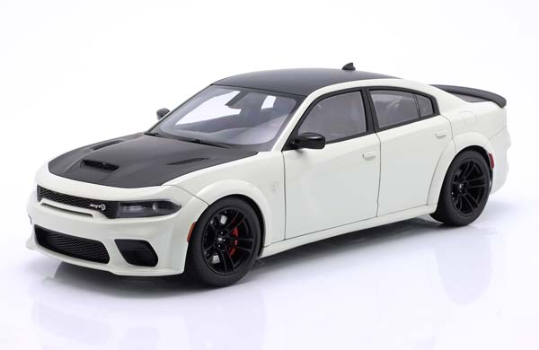 DODGE CHARGER SRT HELLCAT REDEYE JAILBREAK WHITE / ДОДЖ ЧАРГЕР СРТ ХЕЛЛКАТ РЕДЕЙЕ ДЖАЙЛБРИК БЕЛЫЙ