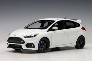 FORD FOCUS RS 2016 WHITE