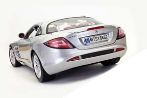 MERCEDES-BENZ SLR MCLAREN 2003, SILVER — фото 2