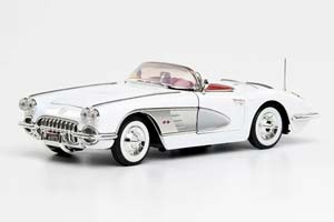 CHEVROLET CORVETTE 1958 / ШЕВРОЛЕ КОРВЕТ БЕЛЫЙ