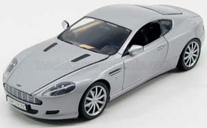 ASTON MARTIN DB9 COUPE 2004, SILVER — фото 1