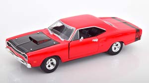 DODGE CORONET SUPER BEE 1969 RED BLACK