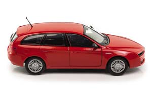 ALFA ROMEO 159 SW КРАСНЫЙ — фото 5