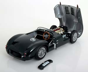 JAGUAR C-TYPE CONVERTIBLE DARK GREEN — фото 3