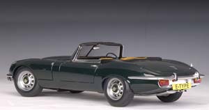 JAGUAR E-TYPE ROADSTER SERIES III V12 1970 DARK GREEN — фото 2