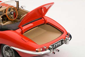 JAGUAR E-TYPE ROADSTER SERIES 1 3.8 RED WITH METAL WIRE-SPOKE WHEELS — фото 15