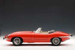 JAGUAR E-TYPE ROADSTER SERIES 1 3.8 RED WITH METAL WIRE-SPOKE WHEELS — фото 6