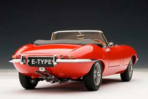 JAGUAR E-TYPE ROADSTER SERIES 1 3.8 RED WITH METAL WIRE-SPOKE WHEELS — фото 9