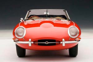 JAGUAR E-TYPE ROADSTER SERIES 1 3.8 RED WITH METAL WIRE-SPOKE WHEELS — фото 10