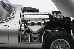 JAGUAR E-TYPE SERIES 1 3.8 ROADSTER SILVER — фото 15