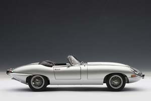 JAGUAR E-TYPE SERIES 1 3.8 ROADSTER SILVER — фото 6