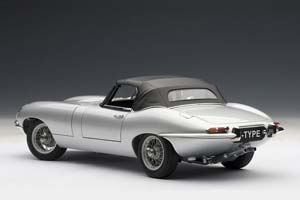 JAGUAR E-TYPE SERIES 1 3.8 ROADSTER SILVER — фото 2