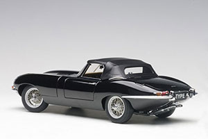 JAGUAR E-TYPE ROADSTER SERIES I 3.8 BLACK — фото 9