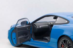 JAGUAR XKR-S BLUE — фото 3