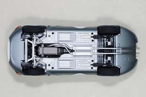 JAGUAR LIGHTWEIGHT E-TYPE 2015 SILVER — фото 19