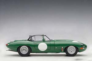 JAGUAR LIGHTWEIGHT E-TYPE 2015 GREEN — фото 17