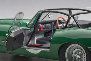 JAGUAR LIGHTWEIGHT E-TYPE 2015 GREEN — фото 4
