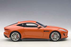 JAGUAR F-TYPE R COUPE 2015 ORANGE — фото 4