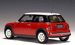 MINI COOPER 2001 КРАСНЫЙ/БЕЛЫЙ — фото 2