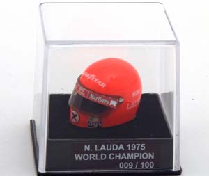 МОДЕЛЬ ШЛЕМА FERRARI HELM WORLD CHAMPION 1975 — фото 3