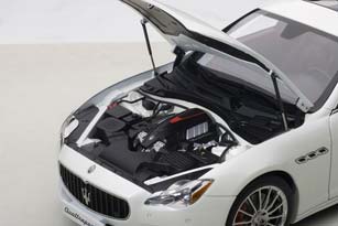 MASERATI QUATTROPORTE GTS 2015 ALPINE WHITE — фото 11