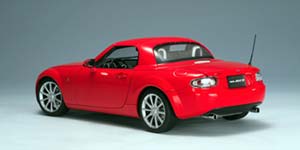 MAZDA MX-5 ROADSTER WITH FUNCTIONAL ROOF RED — фото 2