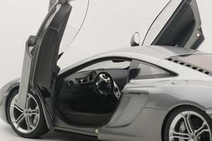 MCLAREN MP4-12C 2012 SILVER METALLIC — фото 3
