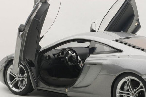 MCLAREN MP4-12C 2012 SILVER METALLIC — фото 12
