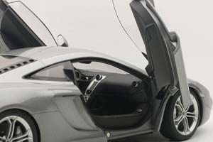 MCLAREN MP4-12C 2012 SILVER METALLIC — фото 4