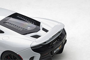 MCLAREN 675LT 2017 WHITE — фото 12