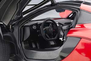MCLAREN P1 2013 VOLCANO RED — фото 4