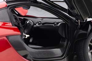 MCLAREN P1 2013 VOLCANO RED — фото 5