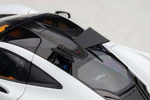 MCLAREN P1 2013 WHITE — фото 9