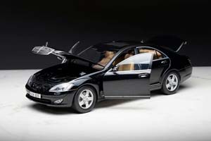 MERCEDES W221 S-CLASS 2005 BLACK / МЕРСЕДЕС С-КЛАСС ЧЕРНЫЙ — фото 3
