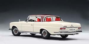 MERCEDES 280 SE COUPE 1968 WHITE DARKRED — фото 2