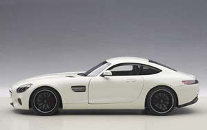MERCEDES AMG GT-S 2017 DESIGNO DIAMOND WHITE BRIGHT — фото 3
