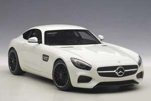 MERCEDES AMG GT-S 2017 DESIGNO DIAMOND WHITE BRIGHT — фото 13
