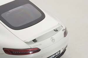 MERCEDES AMG GT-S 2017 DESIGNO DIAMOND WHITE BRIGHT — фото 11