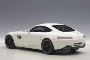 MERCEDES AMG GT-S 2017 DESIGNO DIAMOND WHITE BRIGHT — фото 2
