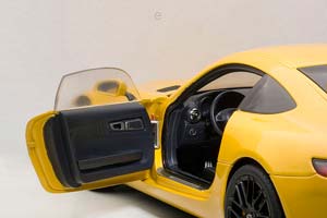 MERCEDES AMG GT-S 2018 YELLOW — фото 3