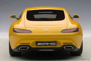 MERCEDES AMG GT-S 2018 YELLOW — фото 14