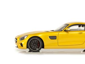 MERCEDES AMG GT-S 2018 YELLOW — фото 18