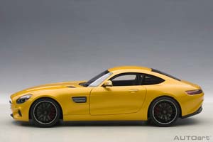 MERCEDES AMG GT-S 2018 YELLOW — фото 9