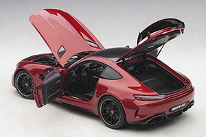 MERCEDES-AMG GT-R 2017 RED — фото 3