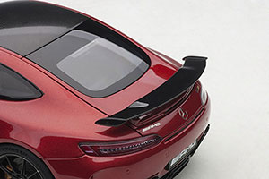MERCEDES-AMG GT-R 2017 RED — фото 13