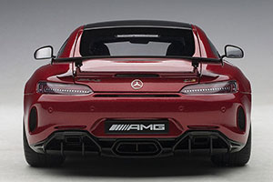 MERCEDES-AMG GT-R 2017 RED — фото 11