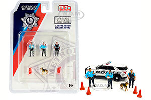FIGURINE METROPOLITAN POLICE (ДЛИНА МОДЕЛИ 6-10 СМ) — фото 1