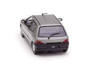 RENAULT CLIO 1990, GREY METALLIC — фото 9