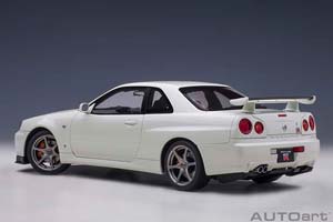 NISSAN SKYLINE GT-R R34 V-SPEC II 2001 WHITE METALLIC — фото 2